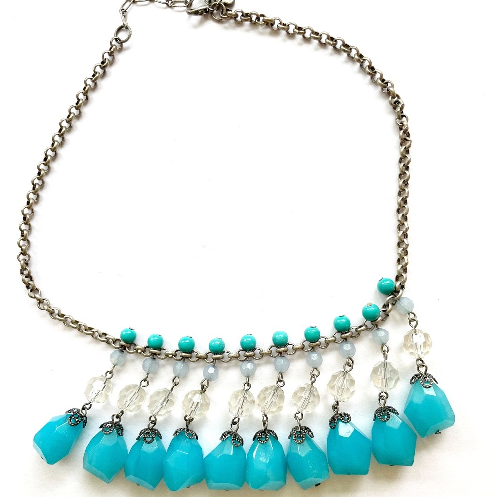 AMERICAN EAGLE OUTFITTERS GLASS TEAL BEADED TASSELS 18” STATEMENT NECKLACE